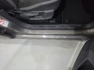 Volkswagen Polo 1.0 TSI Highline Navi picture 39