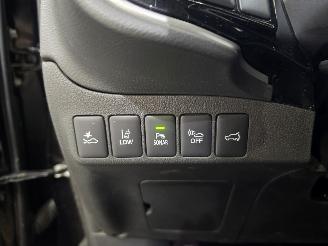 Mitsubishi Outlander 2.0 PHEV Instyle+ 4WD149Kw Bjr.2018 picture 42