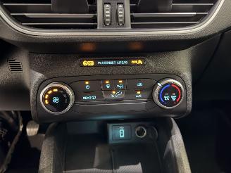 Ford Focus 1.5 EcoBl. Tit Bns Titanium picture 15