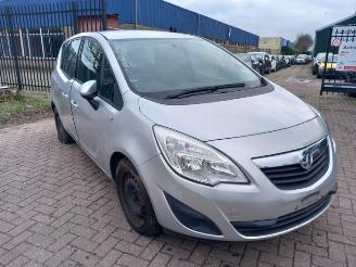 Vrakbiler auto Opel Meriva Meriva (B), MPV, 2010 / 2017 1.4 Turbo 16V Ecotec 2011/3