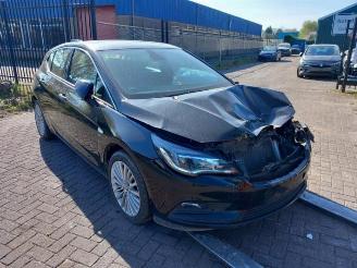 Coche siniestrado Opel Astra Astra K, Hatchback 5-drs, 2015 / 2022 1.6 SIDI Eco Turbo 16V 2018/10