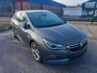 Vrakbiler auto Opel Astra Astra K, Hatchback 5-drs, 2015 / 2022 1.4 Turbo 16V 2017/2