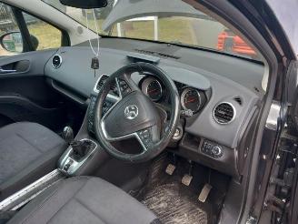 Opel Meriva Meriva (B), MPV, 2010 / 2017 1.4 16V Ecotec picture 13