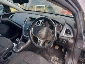 Opel Astra Astra J GTC (PD2/PF2), Hatchback 3-drs, 2011 / 2018 1.4 Turbo 16V ecoFLEX 120 picture 11