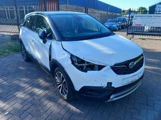 Vrakbiler auto Opel Crossland Crossland (X), SUV, 2017 1.2 Turbo 12V 2020/11