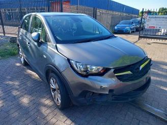 Vrakbiler auto Opel Crossland Crossland X/Crossland, SUV, 2014 1.2 12V 2018/9