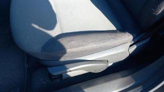 Opel Astra Astra H SW (L35), Combi, 2004 / 2014 1.6 16V Twinport picture 12