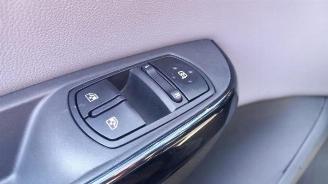 Opel Corsa-E Corsa E, Hatchback, 2014 1.4 16V picture 27