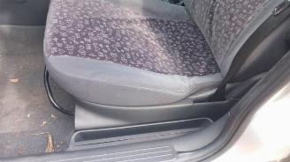 Opel Corsa Corsa C (F08/68), Hatchback, 2000 / 2009 1.4 16V picture 17