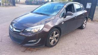 Opel Astra Astra J (PC6/PD6/PE6/PF6), Hatchback 5-drs, 2009 / 2015 1.4 Turbo 16V picture 3