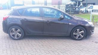 Opel Astra Astra J (PC6/PD6/PE6/PF6), Hatchback 5-drs, 2009 / 2015 1.4 Turbo 16V picture 8
