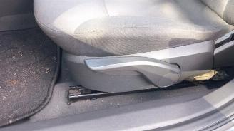 Opel Astra Astra H SW (L35), Combi, 2004 / 2010 1.7 CDTi 16V picture 18