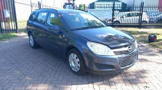 Coche siniestrado Opel Astra Astra H SW (L35), Combi, 2004 / 2010 1.7 CDTi 16V 2008/3