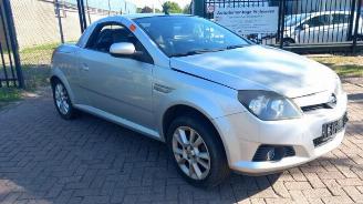 demontáž osobní automobily Opel Tigra Tigra Twin Top, Cabrio, 2004 / 2010 1.4 16V 2005/6