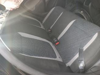 Opel Crossland Crossland (X), SUV, 2017 1.2 Turbo 12V picture 15