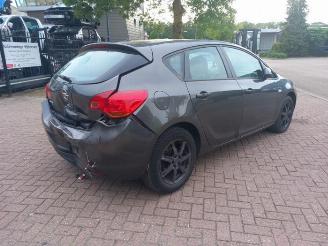 Opel Astra Astra J (PC6/PD6/PE6/PF6), Hatchback 5-drs, 2009 / 2015 1.6 16V Ecotec picture 7