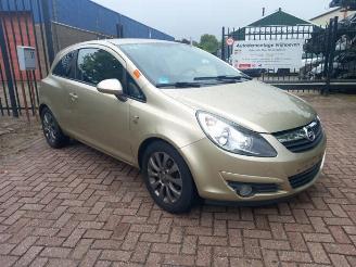 Dezmembrări autoturisme Opel Corsa Corsa D, Hatchback, 2006 / 2014 1.4 16V Twinport 2010/3