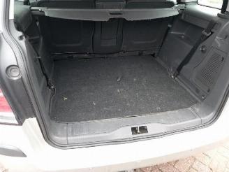 Opel Zafira Zafira (M75), MPV, 2005 / 2015 2.2 16V Direct Ecotec picture 16