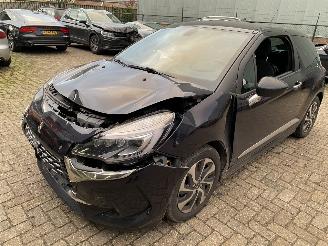 Unfallwagen Citroën DS3 1.2 Pure Tech   ( 55181 Km ) 2017/3