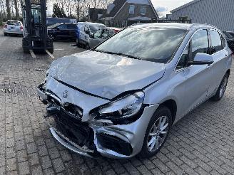 damaged passenger cars BMW 2-serie 218i Active Tourer 2016/4