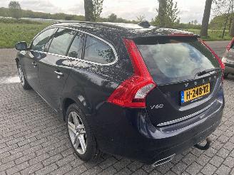 Volvo V-60 2.4  D5 Twin Engine AWD  Automaat picture 9