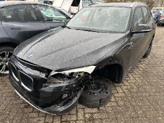 damaged passenger cars BMW X1 SDrive 2.0i Automaat  Executive 2013/6