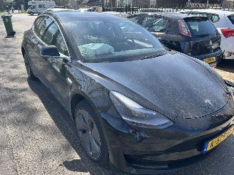 damaged passenger cars Tesla Model 3 Standard Range Plus RWD 2020/12