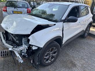 Schadeauto Jeep Avenger 54 kWh Longitude Business 2024/5