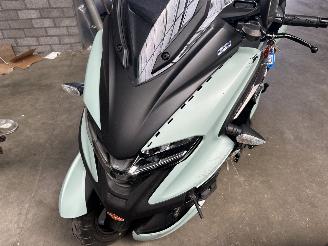 skadebil motor Yamaha ST 1300 Tricity 300 ABS   ( 118 Km  !!! ) 2025/6
