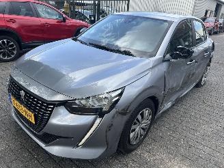 Unfallwagen Peugeot 208 1.2 PureTech   5 Drs 2024/1