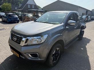 Schade bestelwagen Nissan Navara 2.3 DCI N-Connecta King Cab  4 WD  ( 79424 Km ) 2021/4
