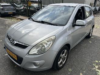 skadebil auto Hyundai I-20 1.2   5 Drs 2010/1