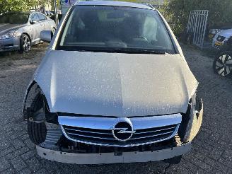 Opel Zafira 1.8 picture 2
