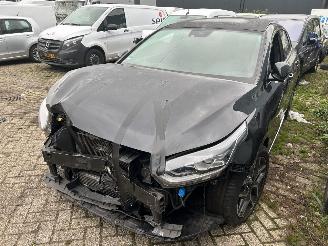 škoda osobní automobily Kia Proceed 1.5 T-GDI   GT- PlusLine  ( Panoramadak ) 2021/8