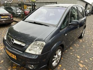 Voiture accidenté Opel Meriva 1.6 Cosma 2010/2