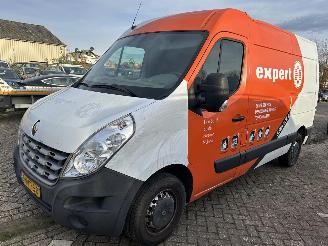 skadebil bedrijf Renault Master 2.3 Diesel  L2H3 2012/6
