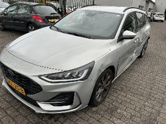 Unfallwagen Ford Focus Stationcar 1.0 Hybrid EcoBoost ST Line 2024/9