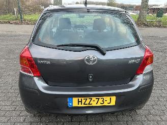 Toyota Yaris 1.3 VVT-i  Comfort  5 Drs picture 6