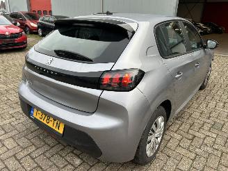 Peugeot 208 1.2 PureTech Active picture 5