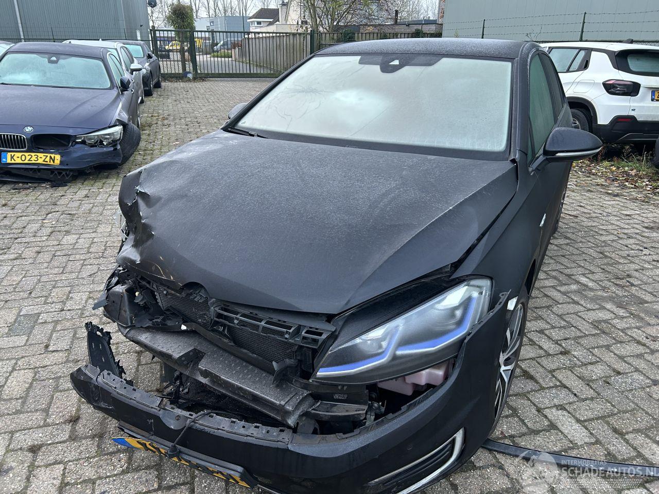 Volkswagen e-Golf Automaat