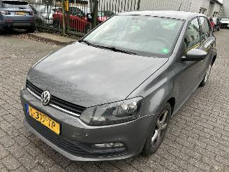 skadebil auto Volkswagen Polo 1.0 2014/12