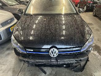 Volkswagen Golf Electric Automaat picture 12