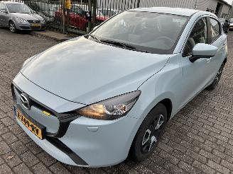 skadebil auto Mazda 2 1.5 Hybrid  Cente Line 2024/6