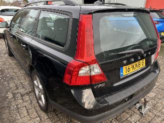 Volvo V-70 2.0 D Kinetic picture 7