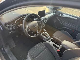 Ford Focus 1.0 EcoBoost Stationcar  Edition Business picture 12