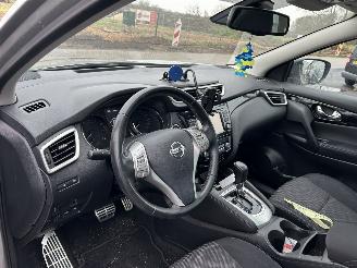 Nissan Qashqai 1.2   Automaat  Connect Edition picture 19
