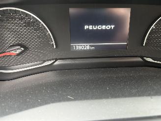 Peugeot 208 1.2 PureTech Active Pack picture 10