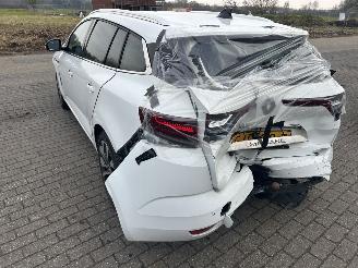 Renault Mégane Estate 1.3 TCe  Automaat picture 6