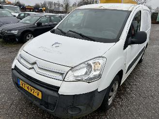 skadebil bedrijf Citroën Berlingo 1.6 HDIF 2011/5