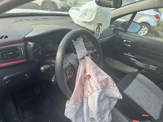 Citroën C3 1.2 PureTech C-Series picture 11